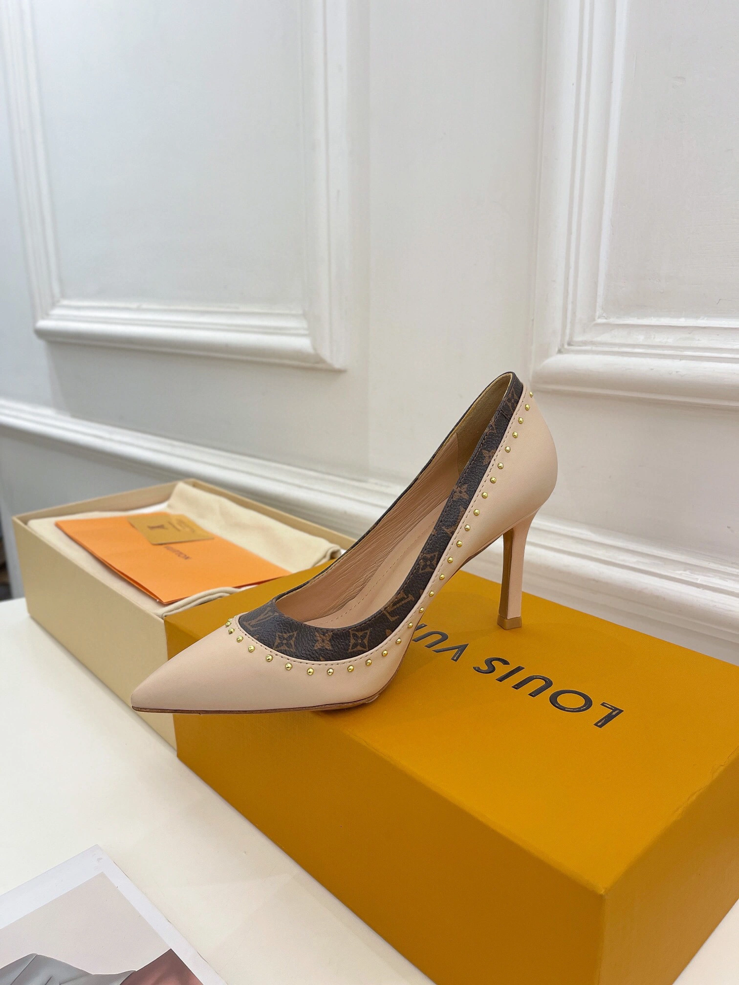 &COCO- 1AACGD Heel height 8.5cm cowhide item: B-X158L1330A